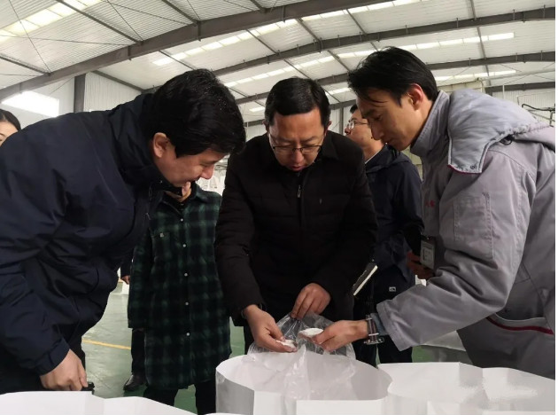 常永峰在原平经济技术开发区山西志诚纤维素有限公司调研